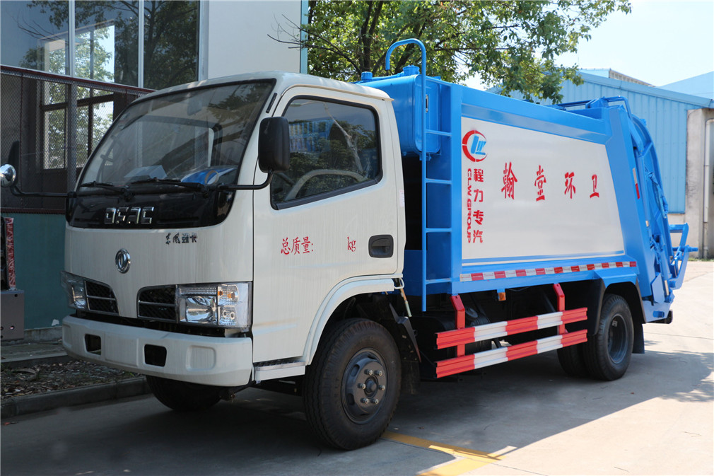東風(fēng)多利卡(5方)壓縮式垃圾車 東風(fēng)多利卡(5方)壓縮式垃圾車